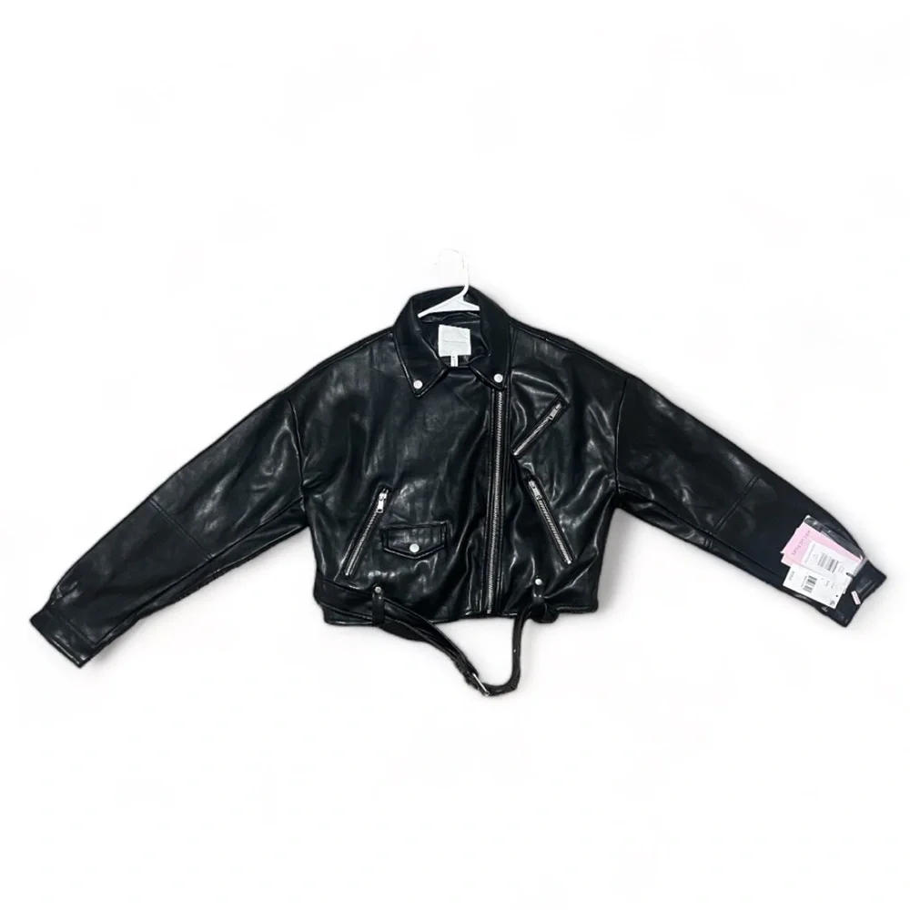 Avec Les Filles Oversized Faux Leather Cropped Biker Jacket - Black - M - Picture 5 of 11